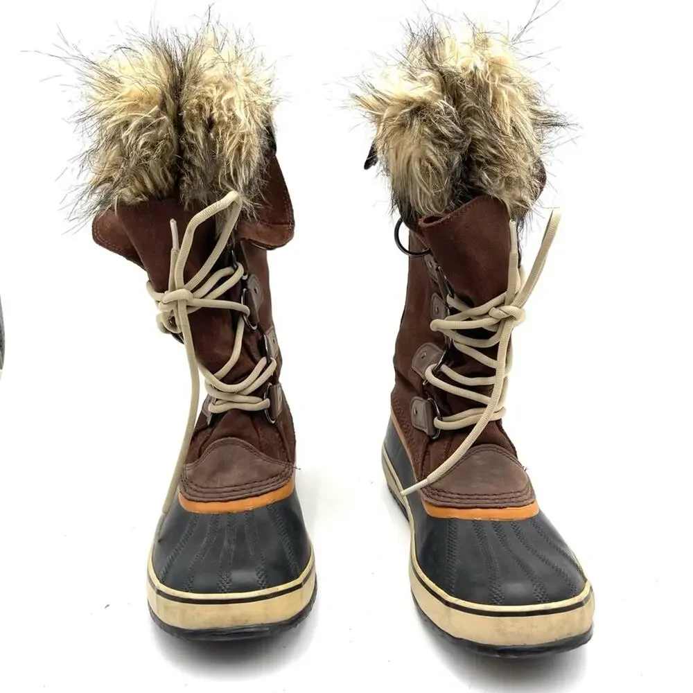 Sorel Joan of Artic waterproof winter boots wmn size 10